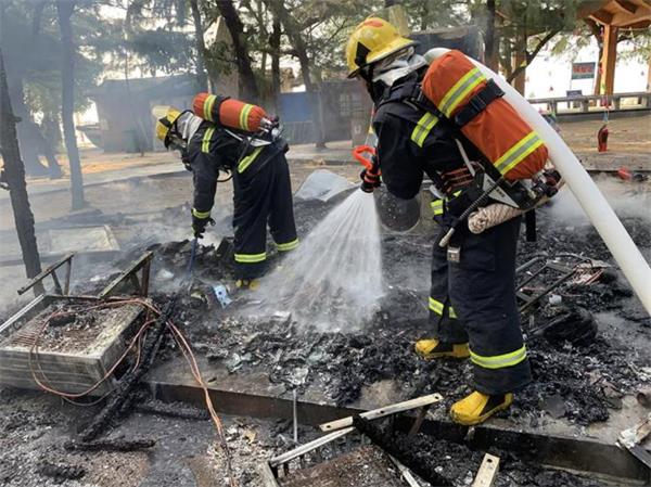 尊龙凯时电缆快讯：私拉电线酿火灾，拘10日，罚20000！